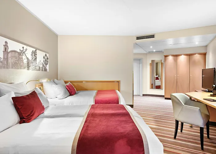 Hotel Leonardo Royal Frankfurt 4*